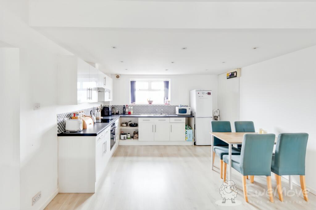 Main image of property: Flat 7, Ground Floor, Express House, Howsell Road, WR14 1TF