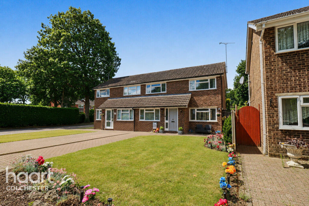 Gilderdale Close, Colchester photo 5