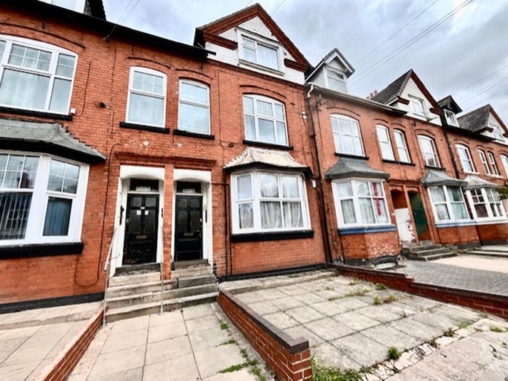Main image of property: Glenfield Road, Leicester, LE3