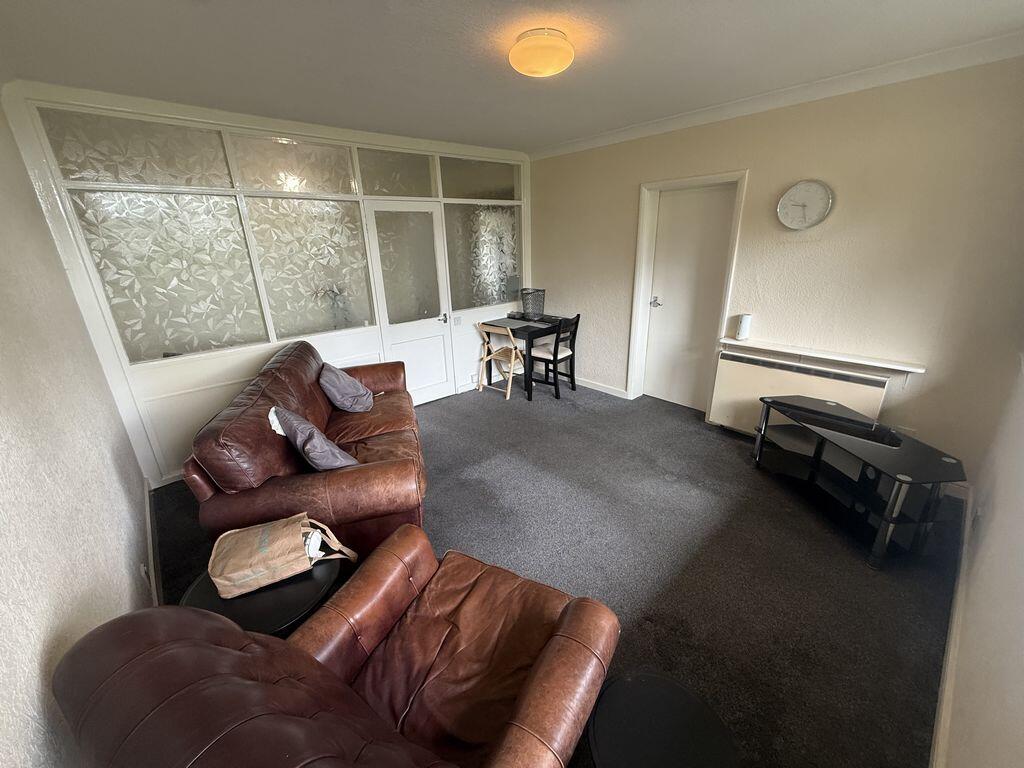 Apartment in Birmingham, West Midlands - View 2