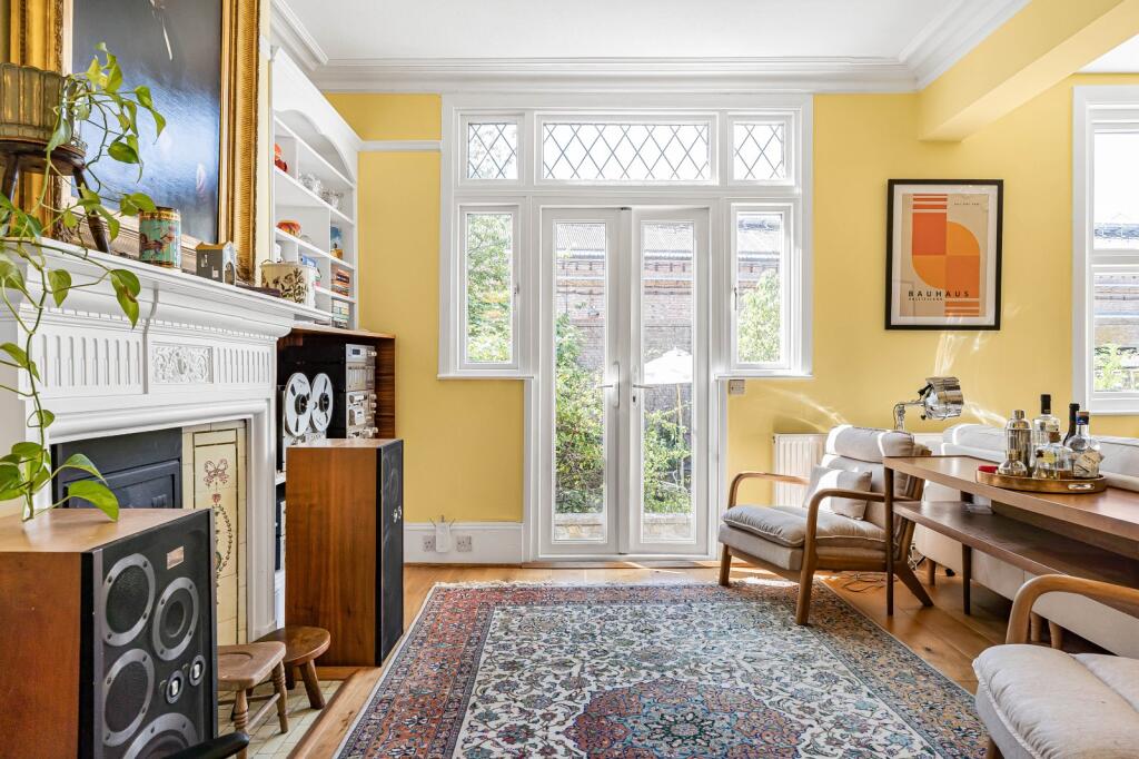 House in London - View 4