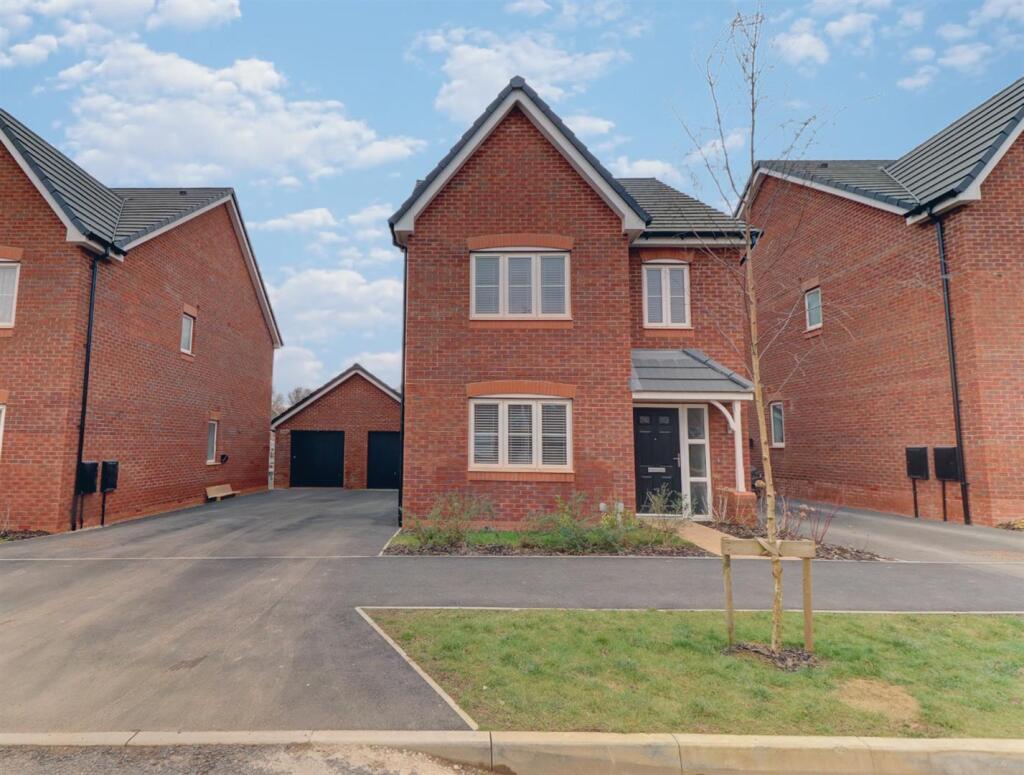 Main image of property: Oakley Road, Kenilworth