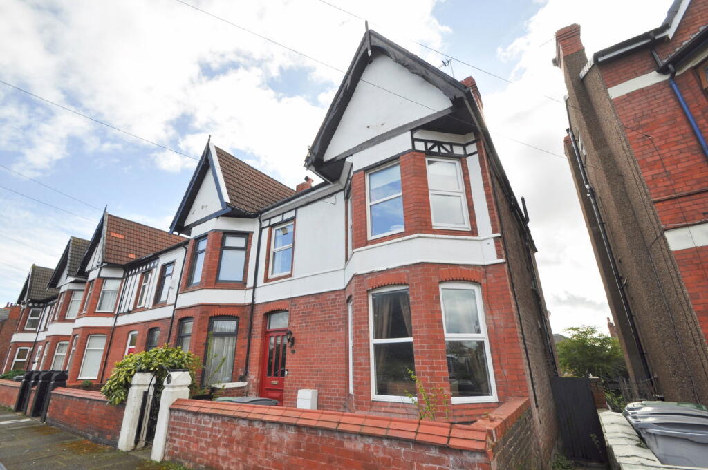 House in Wirral, Liverpool City Region - View 5