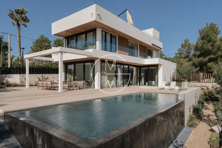 Main image of property: Santa Eulà ria Des Riu, Ibiza, Balearic Islands