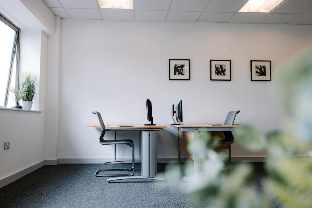 500 sqft office