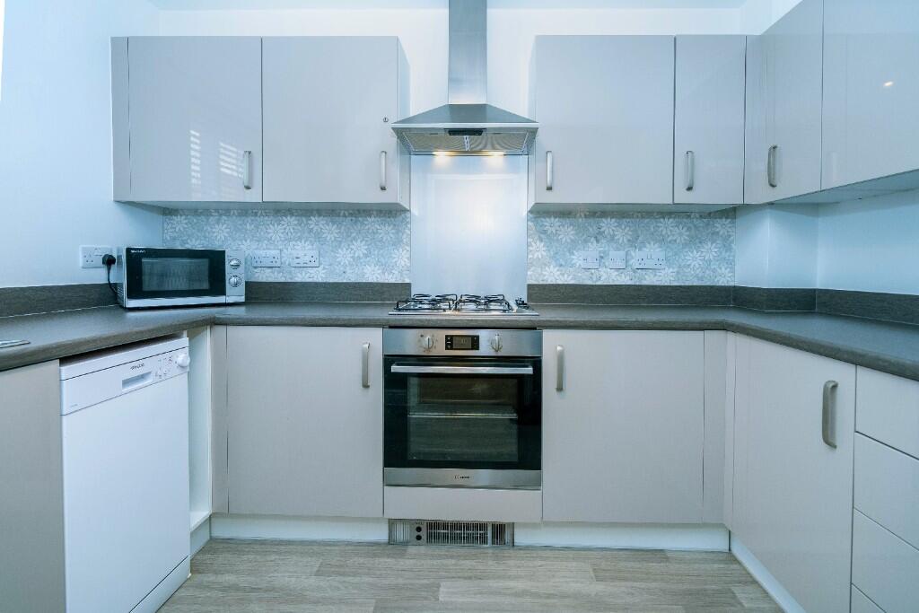 Harrier Way, Market Deeping, PE6 photo 4