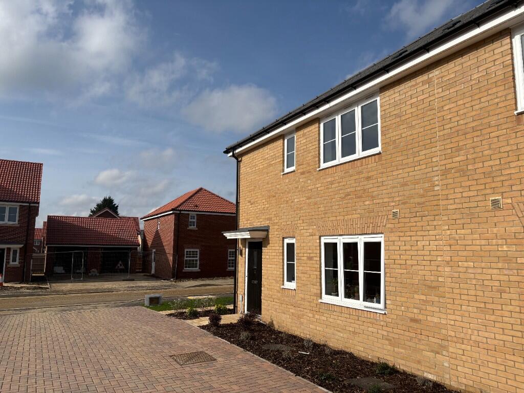 Main image of property: 63 Coronation Drive, NG33