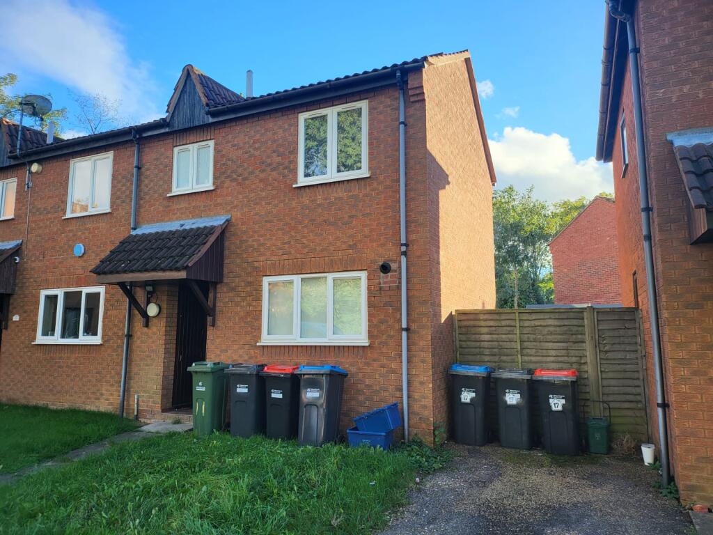 Main image of property: Kimbolton Court, Giffard Park, Milton Keynes