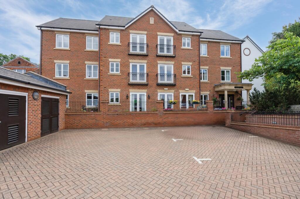 Main image of property: Queen Street, Hitchin, SG4