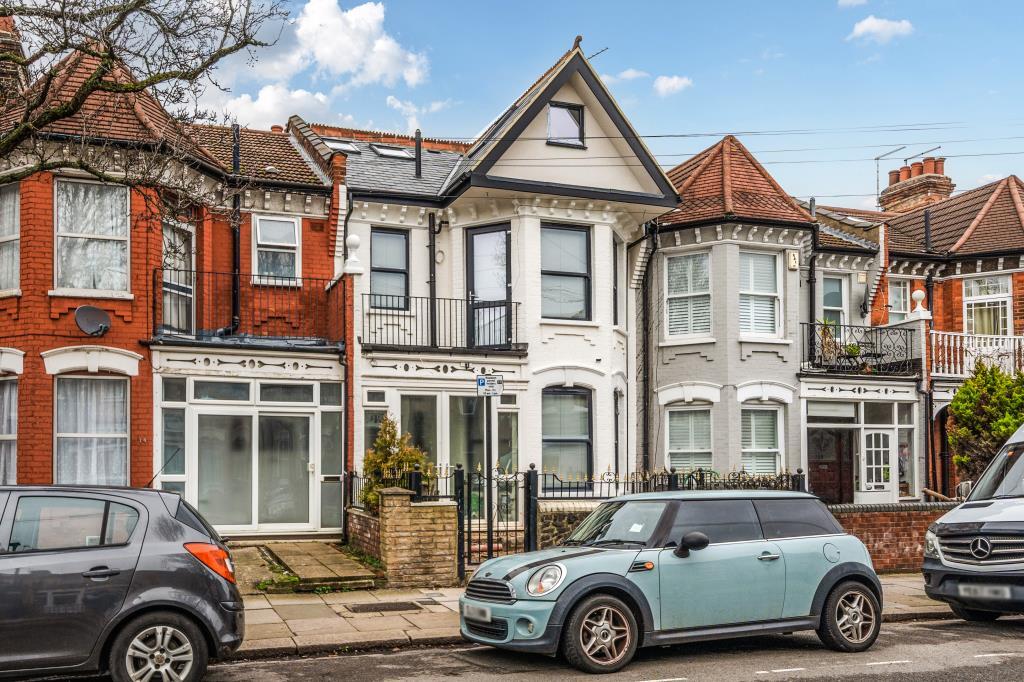 Main image of property: Melbourne Avenue, Enfield, N13