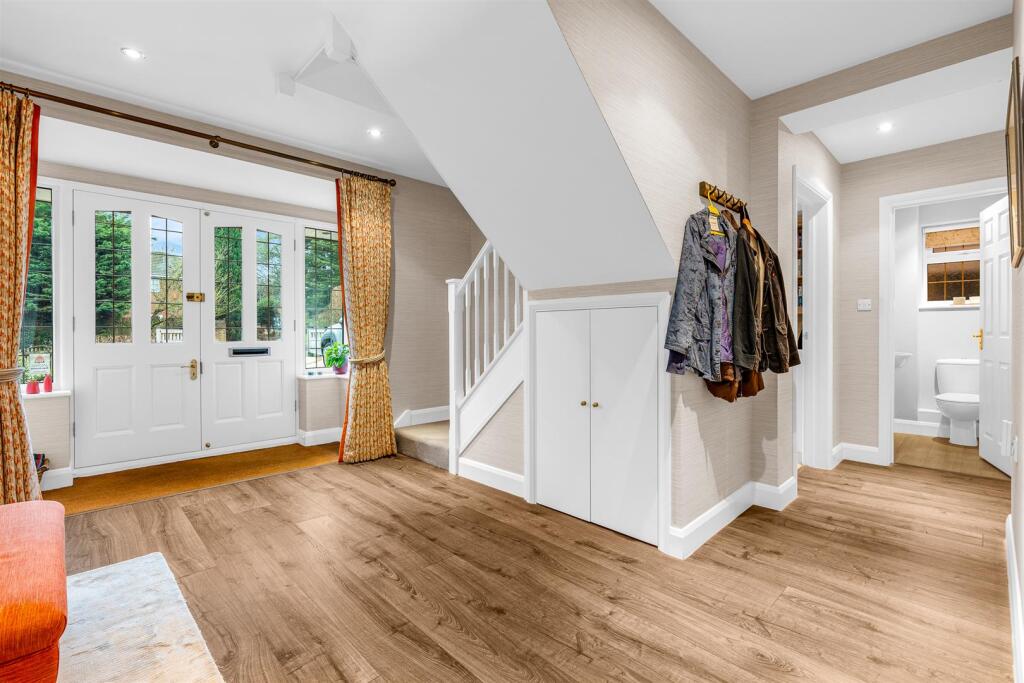 Additional image 12 of Canonsfield Road, Welwyn