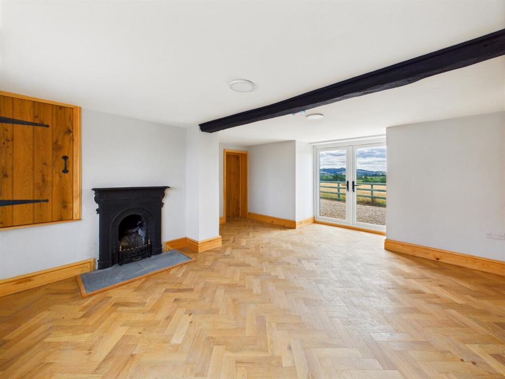House in Shrewsbury, Pontesbury - View 2