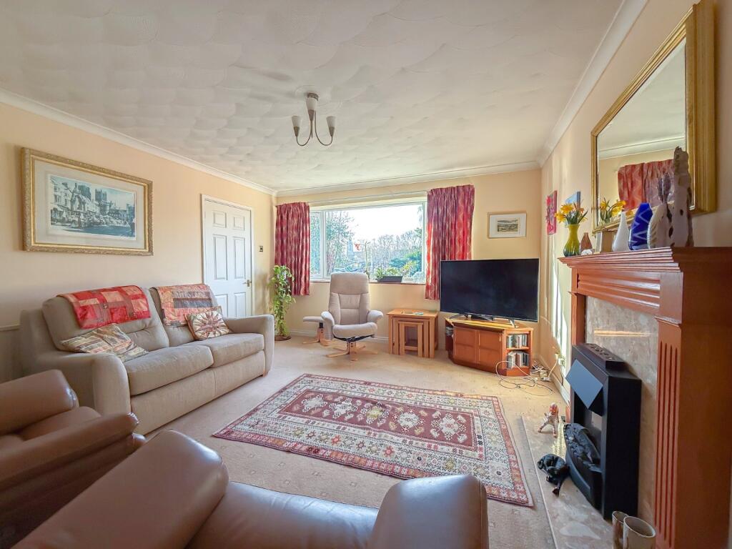 Stowey Road, Yatton, North Somerset, BS49 photo 3