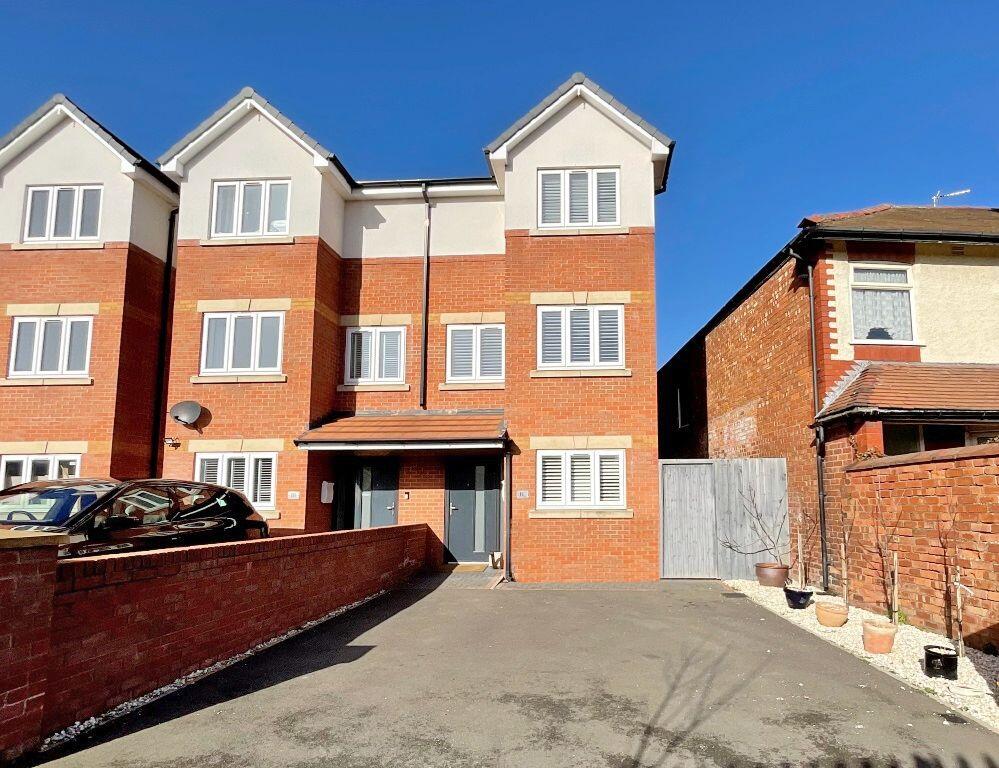 3-bed semi-detached on Lyons Road, Birkdale, Southport, £275,000