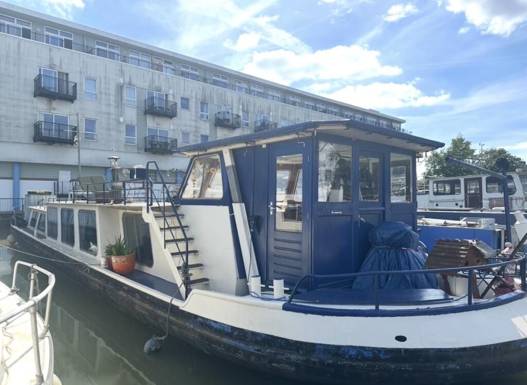 Main image of property: The Embankment Marina , Albion Parade, Gravesend, DA12 2RN