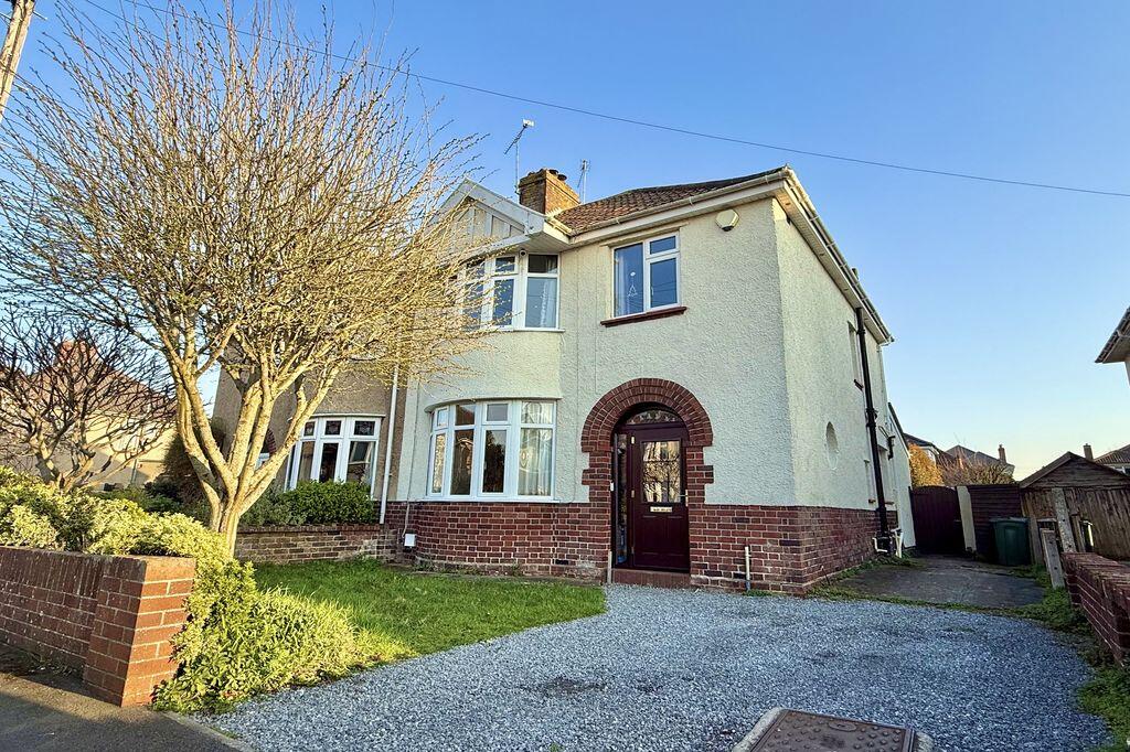 Main image of property: Selbourne Road, Weston-s-Mare - EXTENDED TO REAR & NO ONWARD CHAIN