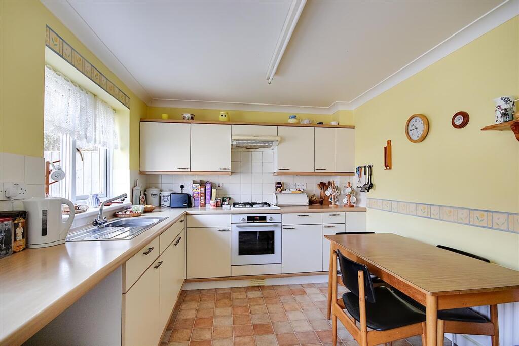 House in Brighton - View 4