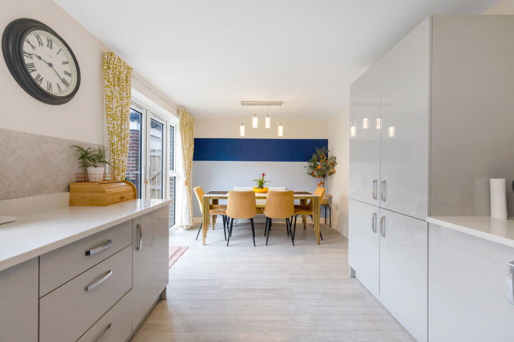 House in Newcastle upon Tyne - View 2