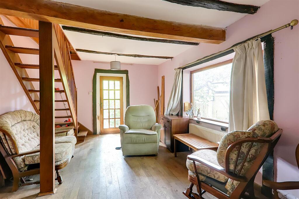 House in Worthing, Durrington - More