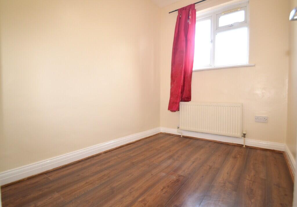 House in London - View 5