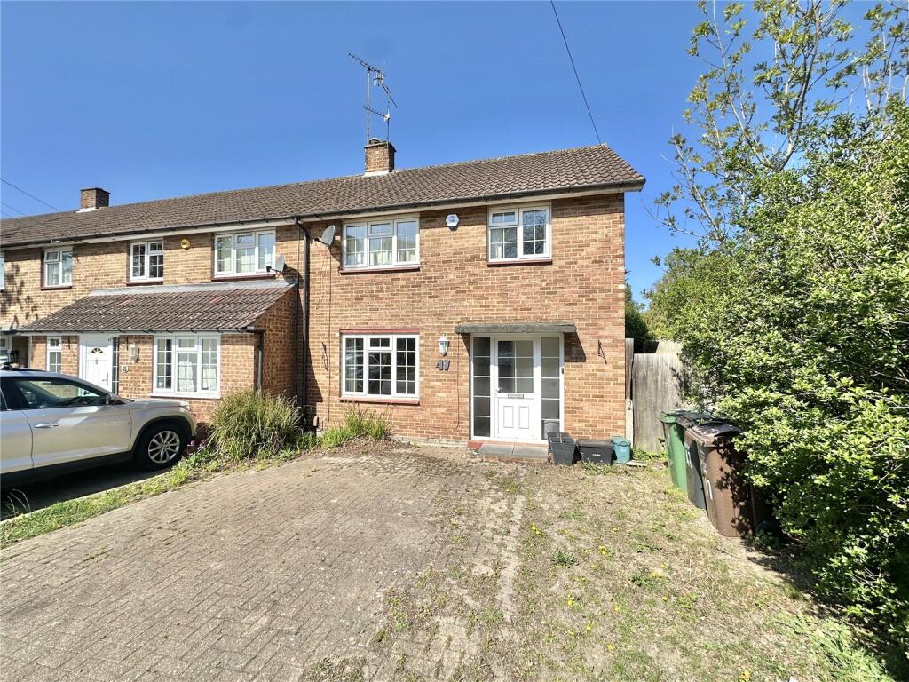 Hunters Ride, Bricket Wood, St. Albans, Hertfordshire, AL2