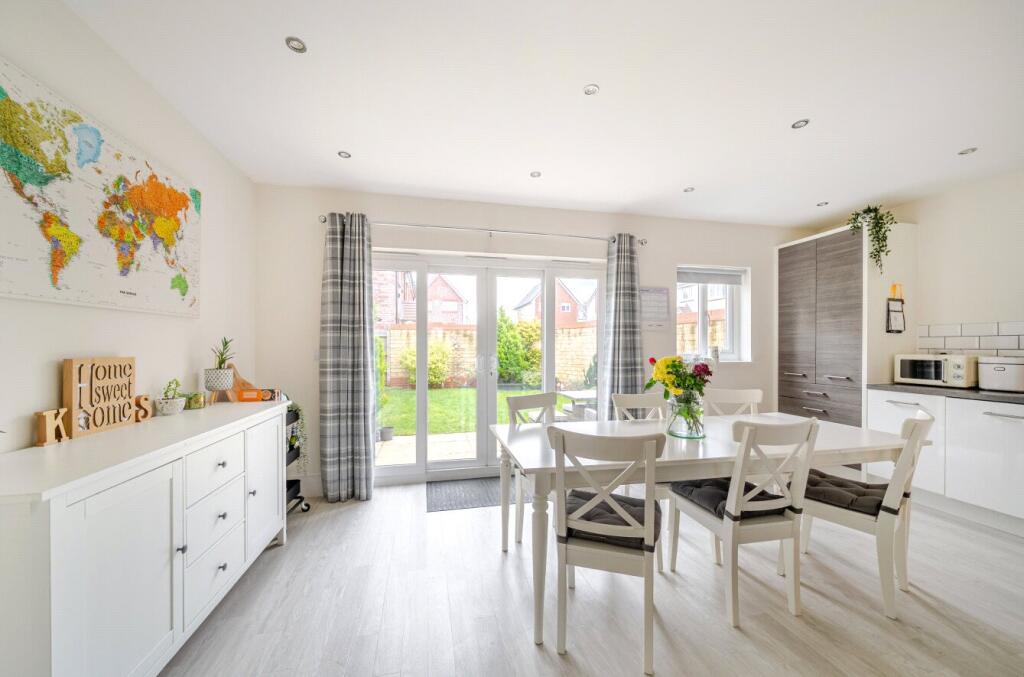 Ashcombe Close, Coate, Swindon, SN3 photo 4