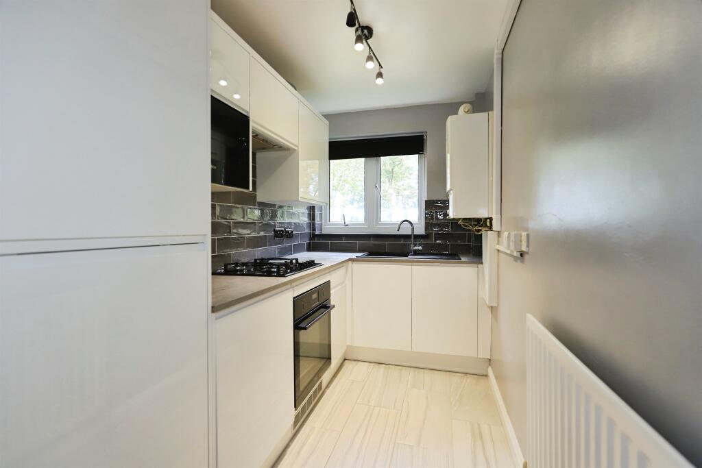 Apartment in Wolverhampton - View 4