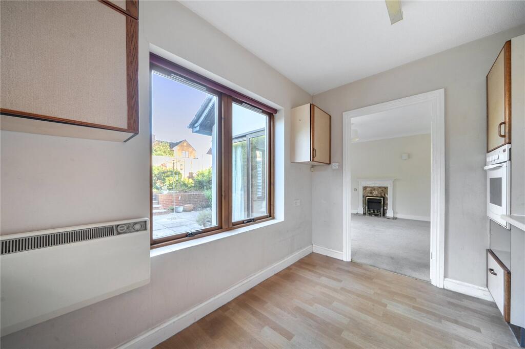 House in Hart, Hartley Wintney - View 3