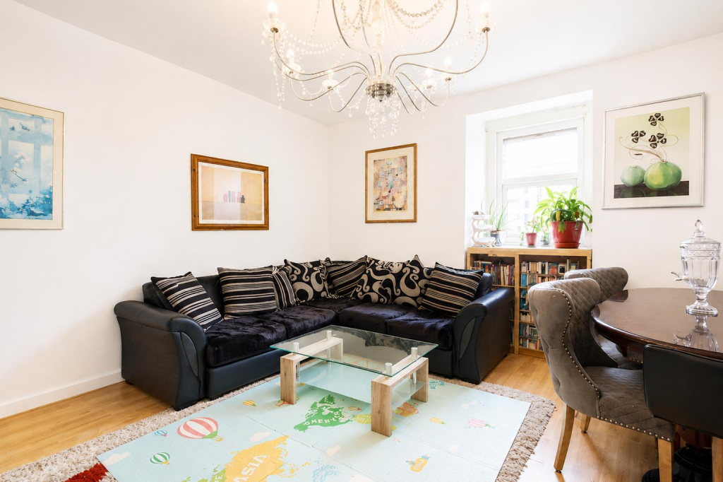 Main image of property: Putney High Street, London