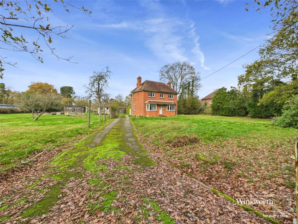 Main image of property: Reading Road, Padworth Common, Reading, Berkshire, RG7
