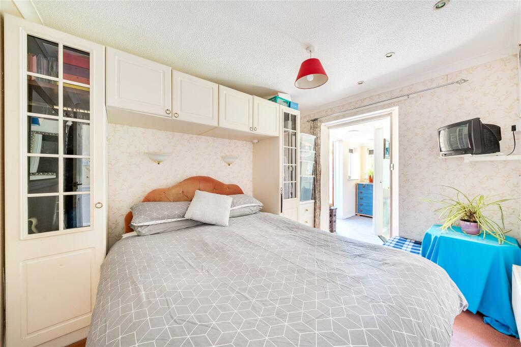 House in Exeter - View 5