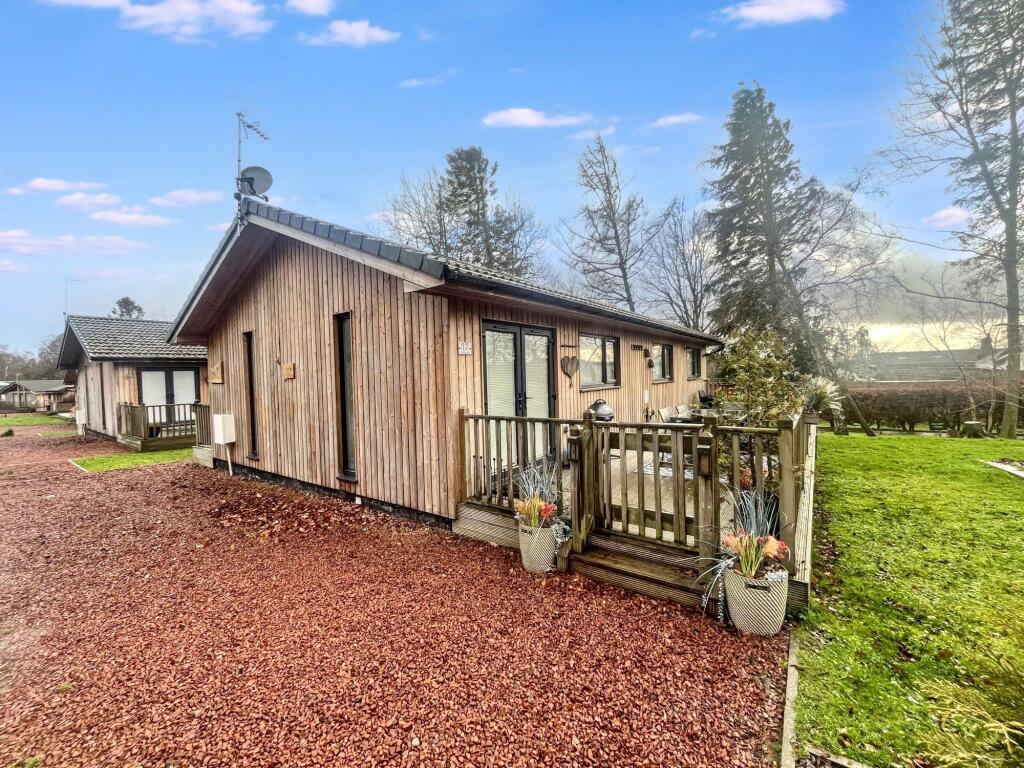 Main image of property: 17, Otterburn, Newcastle upon Tyne, Northumberland, NE19 1HE