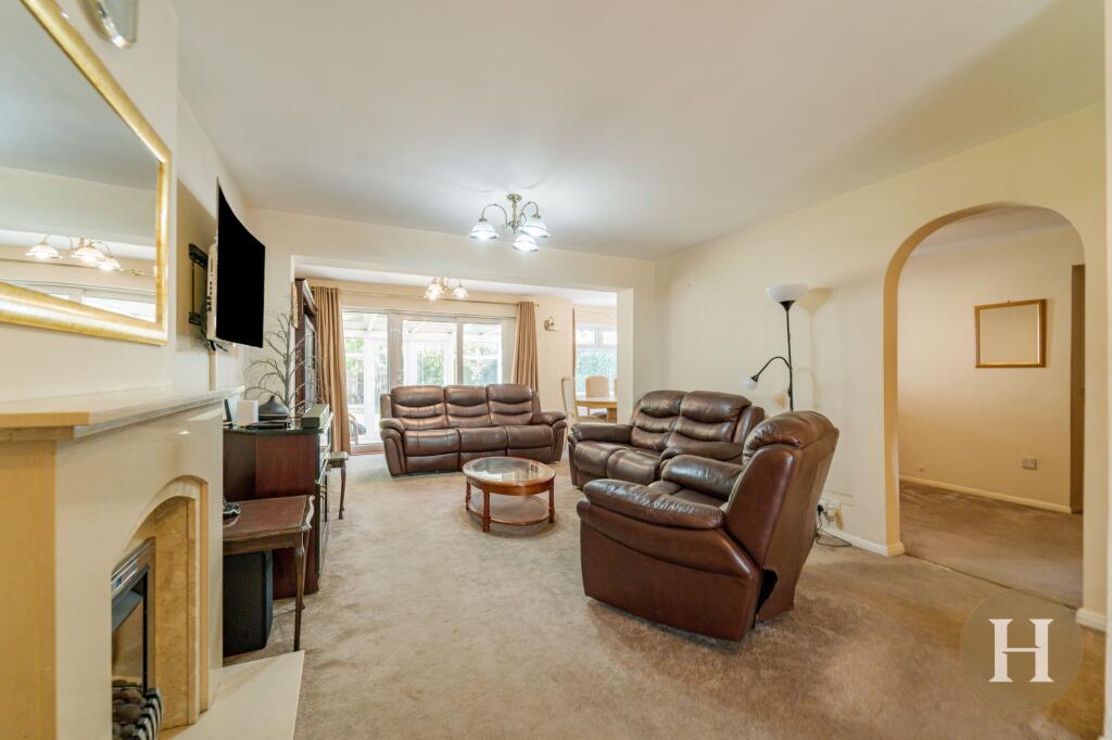 House in Birmingham, West Midlands - View 2