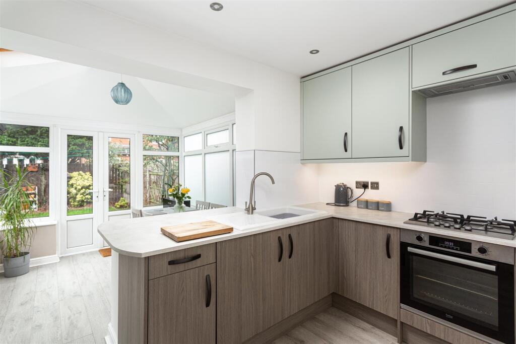 Main image of property: Lindley Wood Grove, York, YO30 4SR