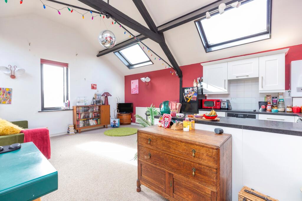 Additional image 4 of The Flat, The Coach House, Yeovil