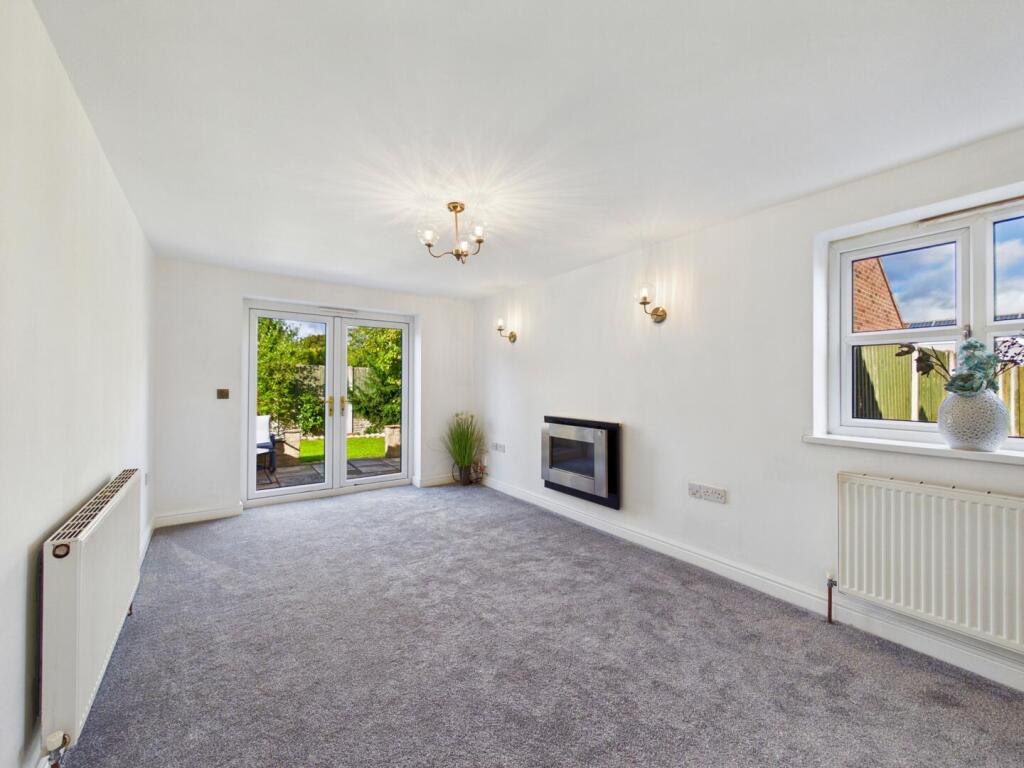 House in Wakefield - More