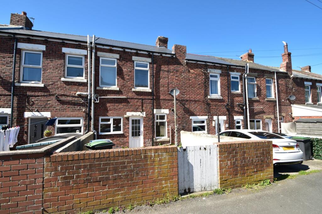 House in Newcastle upon Tyne, County Durham - View 4