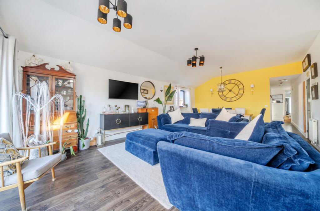 House in North Kesteven, Martin - View 5