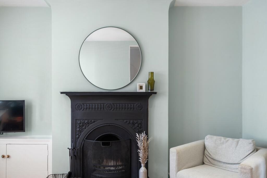 House in Brighton - View 5
