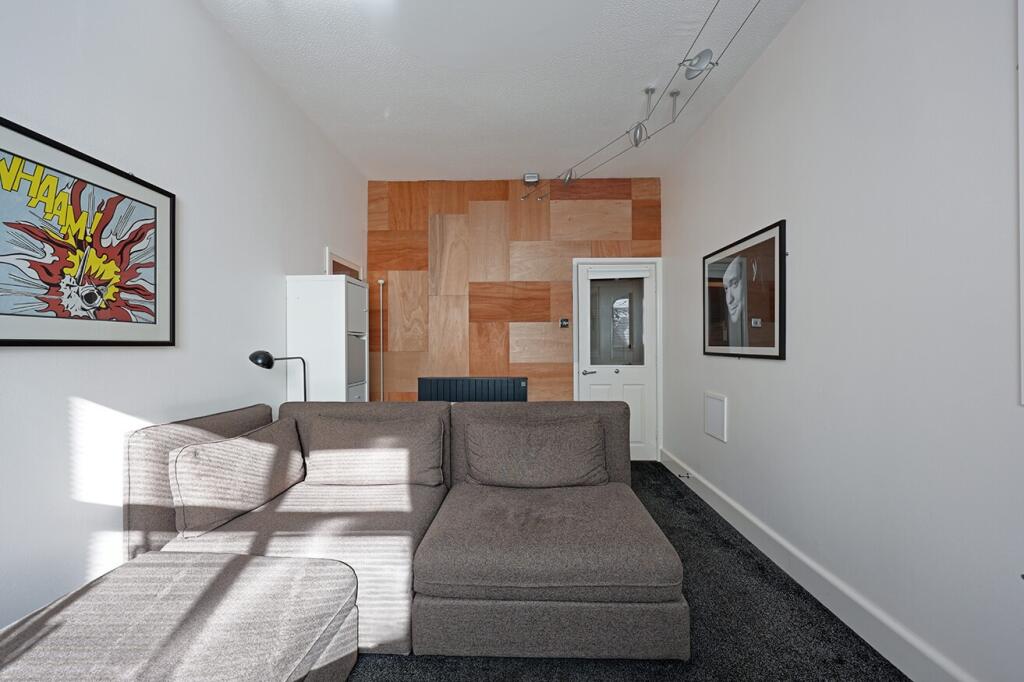 Apartment in Burnley, Padiham - View 4