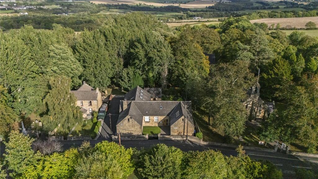 House in New Hunwick, Hunwick - View 2