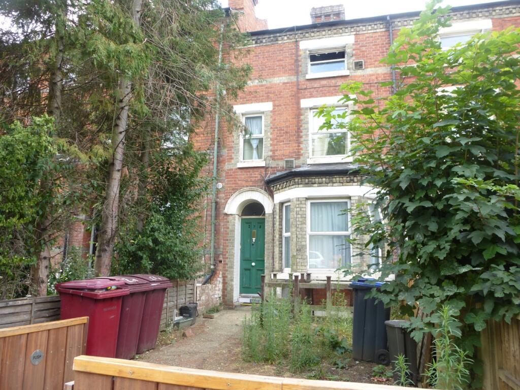 Main image of property: Kings Road, Reading RG1 4HP