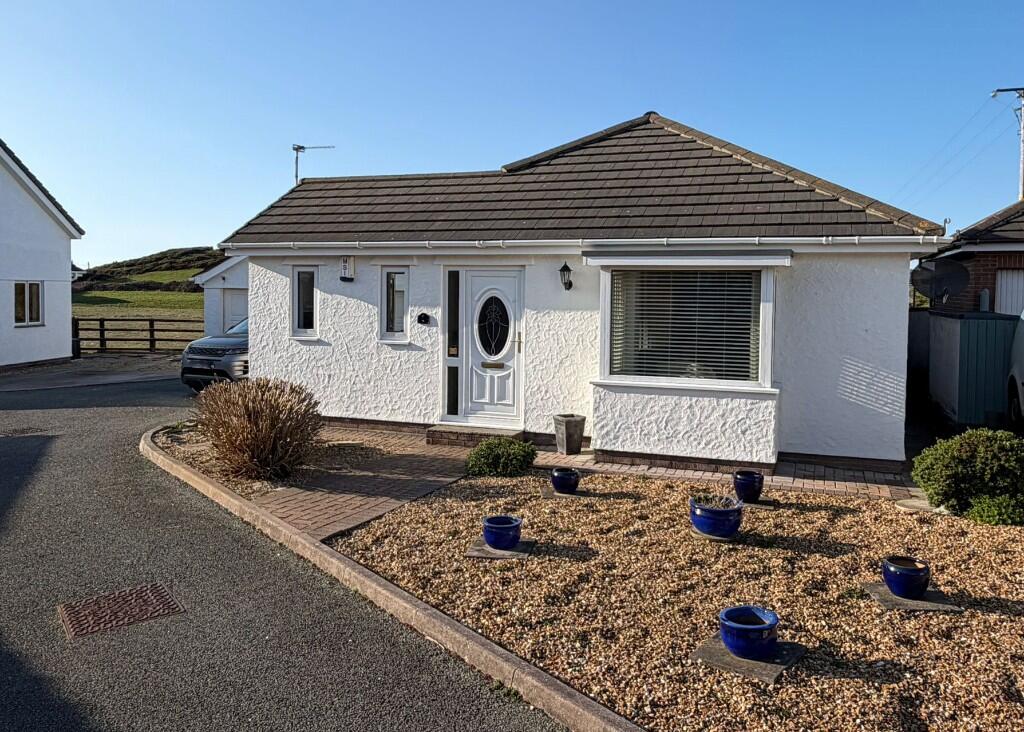 Main image of property: Isallt Park, Trearddur Bay, Anglesey, LL65