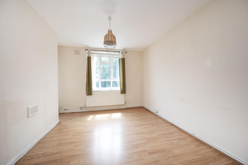 Apartment in London - View 3