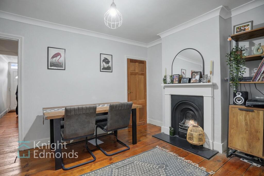 House in Maidstone, Kent - View 4