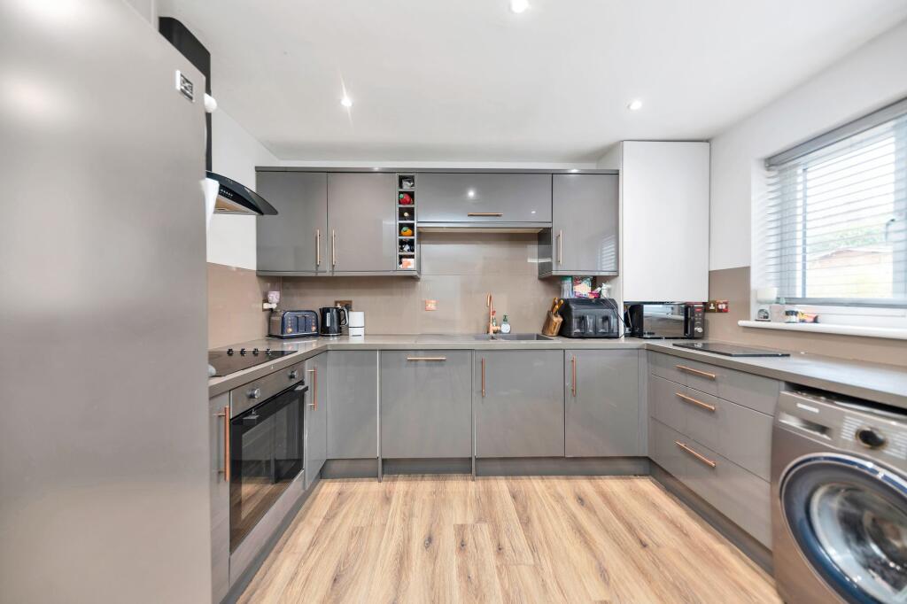 House in West Suffolk, Newmarket - View 3