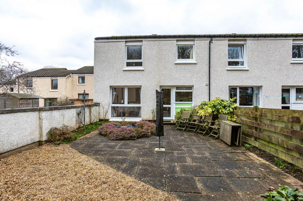 Main image of property: 9 Broadlee Bank, Tweedbank, TD1 3RF
