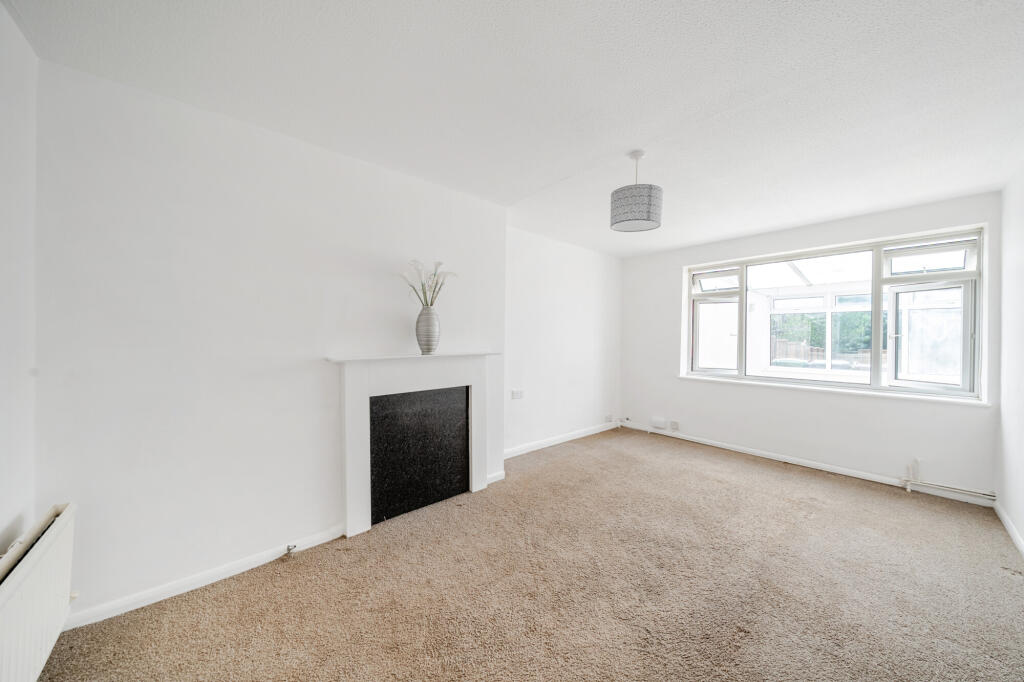Additional image 4 of Wells Close, Harpenden, AL5