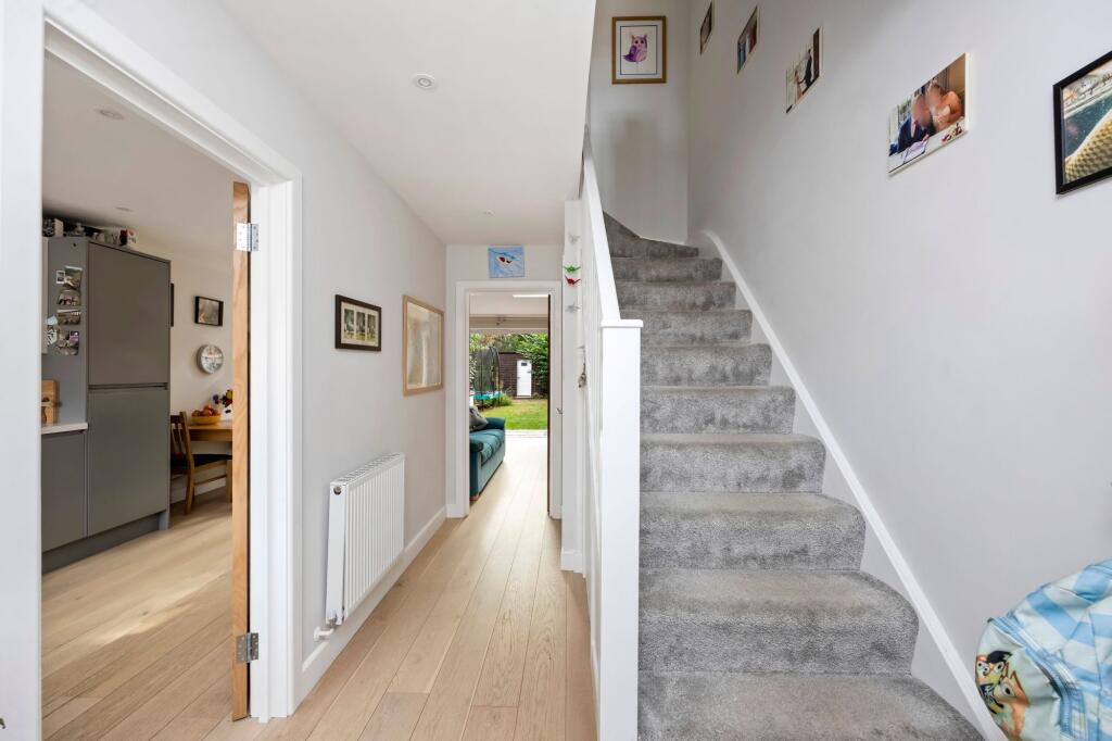 House in Brighton - View 5