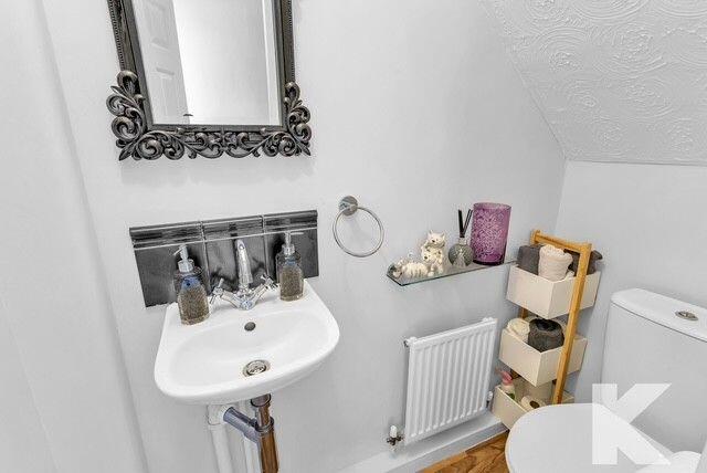 18 Badger Close, Rochdale OL16 4QR photo 3